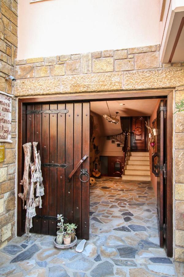 Xenonas Apollon Aparthotel Σάρτη Εξωτερικό φωτογραφία